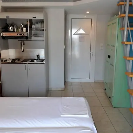 Limenaria Beach מלון דירות 2*