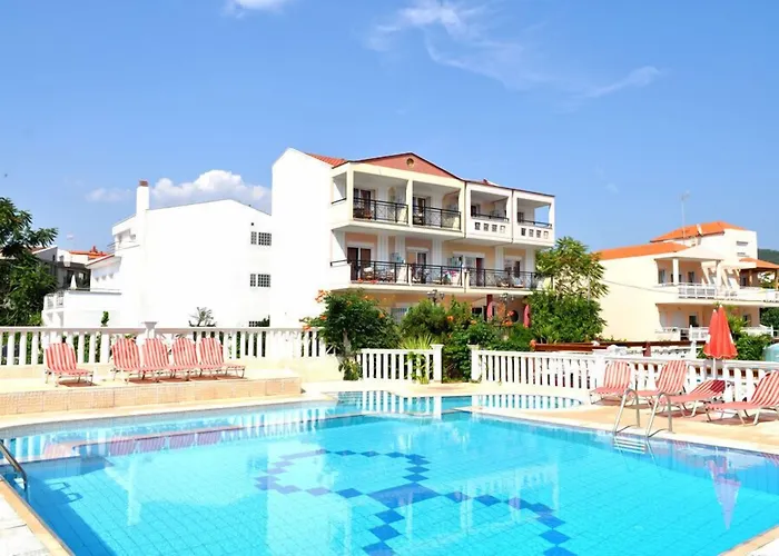 Lägenhetshotell Limenaria Beach 2*