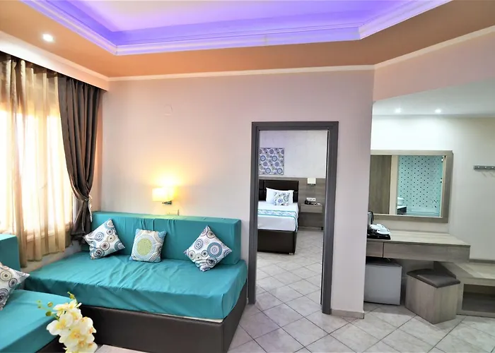 Lägenhetshotell Limenaria Beach 2*